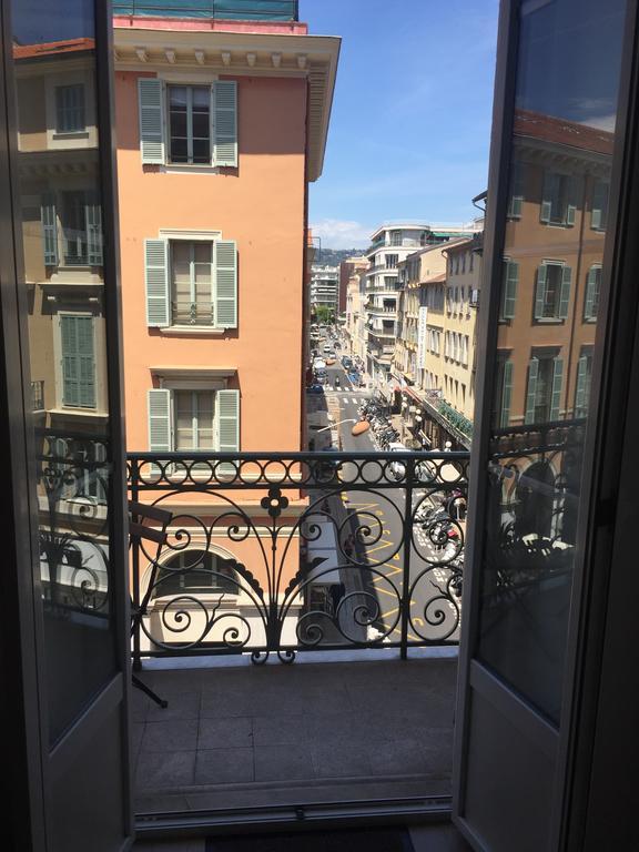 2 Bedrooms Appartement In Central Location On The Famous Place Massena Nizza Exterior foto